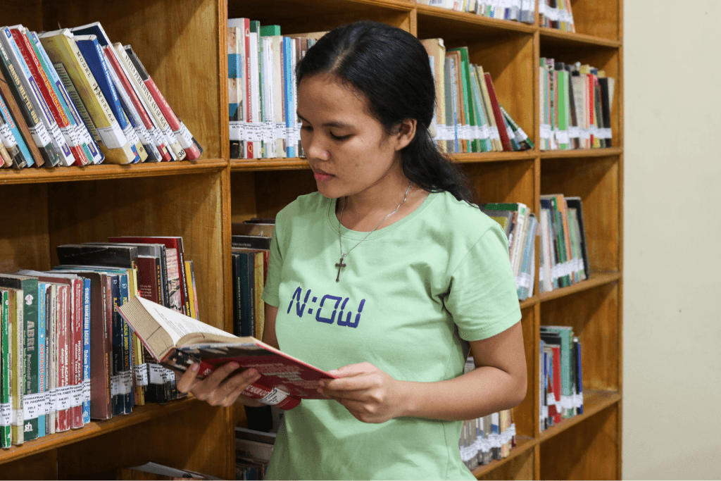 Ani reads a book